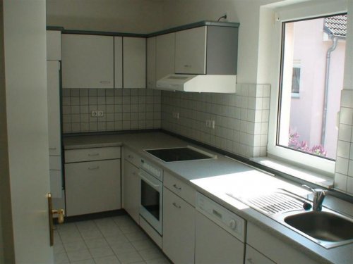 Chemnitz Großzügige 2-Zimmer mit Balkon, Laminat, SP und EBK in Bestlage! Wohnung mieten