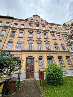 Chemnitz Große 2-Zi.mit Lam., Wanne, Balkon und Einbauküche! Wohnung mieten