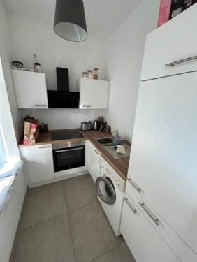 Chemnitz Immobilienportal Zweitbezug! 1-Zimmer mit Parkett, EBK, Fußbodenheizung und Dusche in zentraler Lage! Wohnung mieten