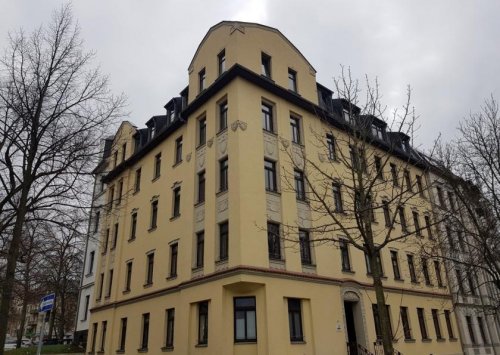 Chemnitz Wohnungen im Erdgeschoss Erdgeschosswohnung - 2 Zimmer mit Wannenbad in zentraler Lage Wohnung mieten