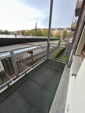 Chemnitz Inserate von Wohnungen Großzügige 2-Zimmer mit Balkon, offener Küche und Laminat in guter Lage! Wohnung mieten