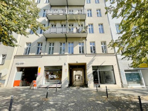 Berlin Günstiges Büro Attraktive Büroeinheit im 1. OG, 
7 Zimmer, ca. 156,70 m² Gewerbe mieten