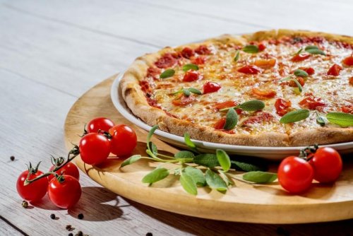 Berlin Gastronomie Pizza-Restaurant mit Lieferdienst im Samariterkiez Gewerbe mieten