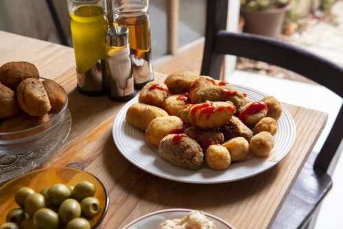 Berlin Gastronomie Großzügiges Eckrestaurant nähe Bornholmerstarße Gewerbe mieten