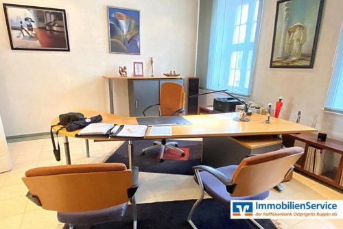 Neuruppin Günstiges Büro Exquisite Büro-/Praxisräume in Top-Lage zu vermieten Gewerbe mieten