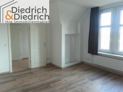 Heide Wohnungen im Erdgeschoss Schönes 1-Zimmer-Dachgeschoss-Appartment in zentraler Lage in Heide/Dithmarschen Wohnung mieten