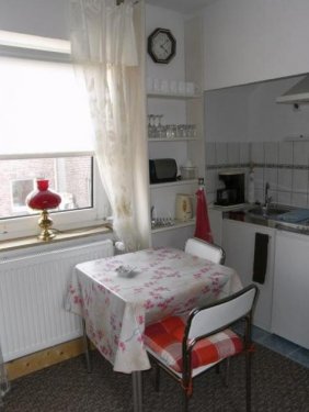 Oldenburg Immobilie kostenlos inserieren Uni-Nähe, möbliertes Zimmer (25 m²) mit Kochnische und Dusch-Bad. Wohnung mieten