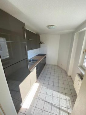 Magdeburg Wohnung Altbau Wohnen über der Stadt schöne 2-R-Wohnung in MD. -Stadtfeld,Ost im DG ca.58,m² mit EBK.zu vermieten ! Wohnung mieten