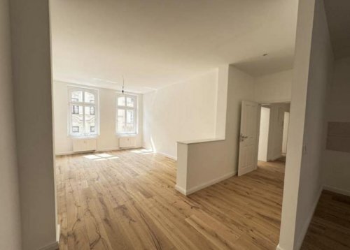 Magdeburg Immobilie kostenlos inserieren Angebot der Woche ! schöne 3-R.Wohnung ca.99m2 im2.OG.mit schöner sonnigen Balkon zu vermieten. Wohnung mieten