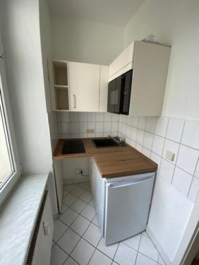 Magdeburg Wohnungsanzeigen Helle freundliche 2-R-Whg.Magdeburg- Sudenburg im 2.OG ca.41m2 mit EBK. zu vermieten ! Wohnung mieten