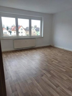 Magdeburg Immobilien Preiswerte 3-R-Wohnung san.Altbau, ca.67,34 m² mit Balkon In Magd.-Cochstedter str. zu vermieten ..! Wohnung mieten