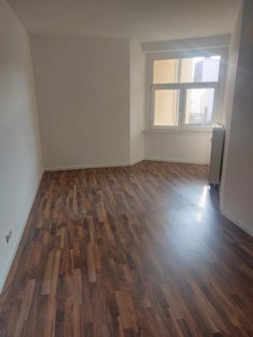 Magdeburg Günstige Wohnungen Schöne preiswerte 3-R-Wohnung in MD- Sudenburg im 2.OG mit BLK. ca.74,09m² zu vermieten. Wohnung mieten