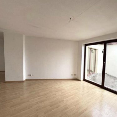 Magdeburg Teure Wohnungen Sehr schöne 3-R-Wohnung. ca.87 m² im DG/4.OG mit sonnigen Balkon zu vermieten. Wohnung mieten