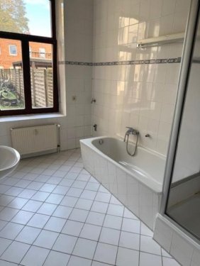 Magdeburg Wohnungen Wohnen im grünen schöne 2-R-Whg. in MD. -Sudenburg im EG ca.57,01m², san. Altbau zu vermieten ! Wohnung mieten