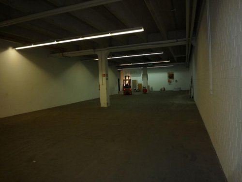 Ratingen Suche Immobilie !!! FLUGHAFENNÄHE: PROVISIONSFREI LAGERHALLE(441 m²) MIT BÜROS(242m²) !!! Gewerbe mieten