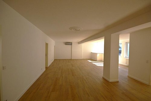 Mönchengladbach 5-Zimmer Wohnung Außergewöhnliches Wohnen mit viel Platz am Bunten Garten - Erweiterung mit Büroeinheit möglich Wohnung mieten