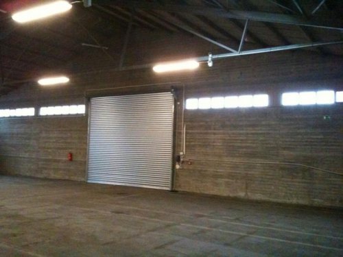 Neuss Suche Immobilie 500m² Lagerhalle in Neuss Norf zu je 4,-€ plus 1,-€ Nebenkostenpauschale Gewerbe mieten