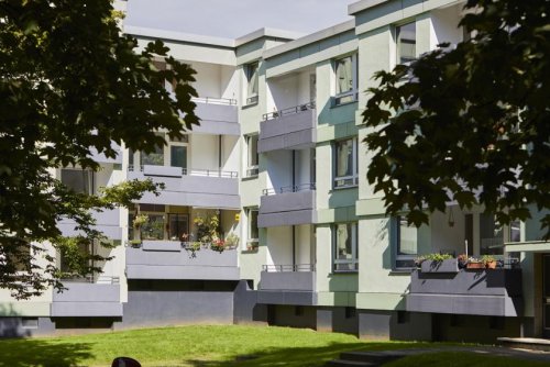 Radevormwald Wohnungsanzeigen Bis zu 5 Monate mietfrei!
Machen Sie es!
SOFORT und UNRENOVIERT im
Dietrich-Bonhoeffer Quartier! Wohnung mieten