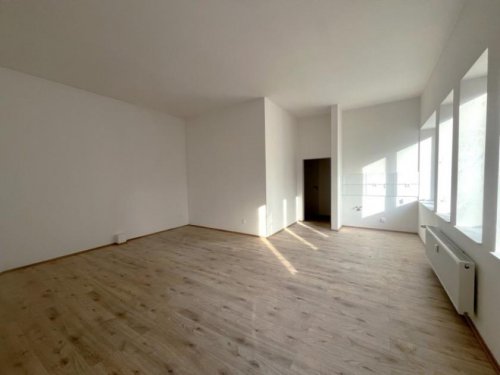 Dortmund Immobilien Frisch renovierte 2,5 Zimmer-Wohnung mit Barrierefreiheit Wohnung mieten