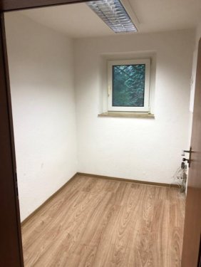 Gelsenkirchen Günstiges Büro Existenzgründer aufgepasst 4-Raum-Büro mit repräsentativem Hauseingang im Kreativquartier Ückendorf Gewerbe mieten