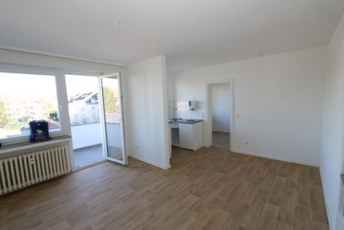 Duisburg Terrassenwohnung modernisierte Single-Wohung mit Balkon in Nähe UNI Wohnung mieten