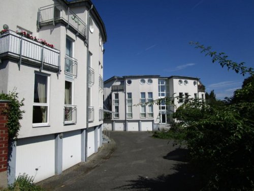 St. Augustin Provisionsfreie Immobilien SANKT AUGUSTIN, schöne 3 Zimmer-Wohnung im 1. OG, ca. 80 m² Wfl. mit Balkon, Garage, sep. Kellerraum Wohnung mieten