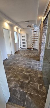 Wiltingen Wohnung Altbau Schöne, helle, neu renovierte 5 ZKB - Maisonette Wohnung mit Balkon Wohnung mieten