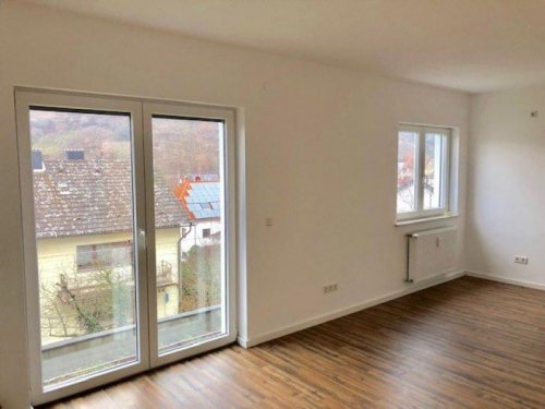 Monzingen Wunderschöne 3ZKB Wohnung mit großzügiger Terrasse und Weitblick zu vermieten Wohnung mieten