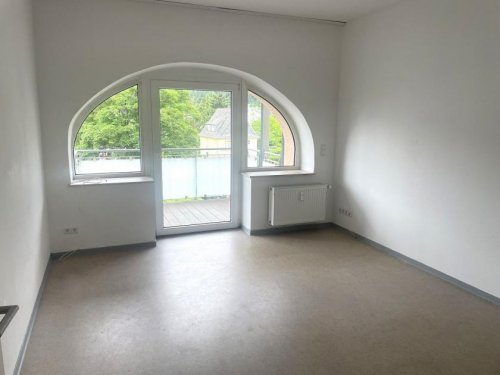 Traben-Trarbach Mietwohnungen 64 qm Wohnung zur Miete mit Aufzug und Balkon in Top Lage (Zentrum) -Traben-Trarbach die Jugendsilstadt an der Mosel- Wohnung