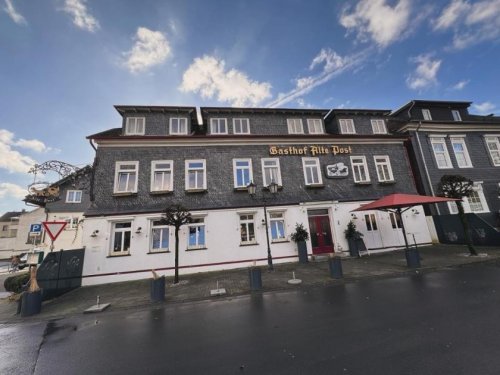 Wissen Immobilien Modernisiertes & gut laufendes Hotel mit Restaurant zur Pacht in Wissen Gewerbe mieten