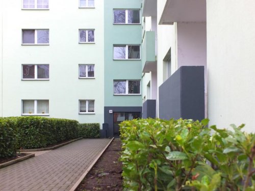 Kamen Wohnungen Bis zu 5 Monate mietfrei!
Machen Sie es!
SOFORT und UNRENOVIERT im
Wohnpark auf dem Spieck! Wohnung mieten