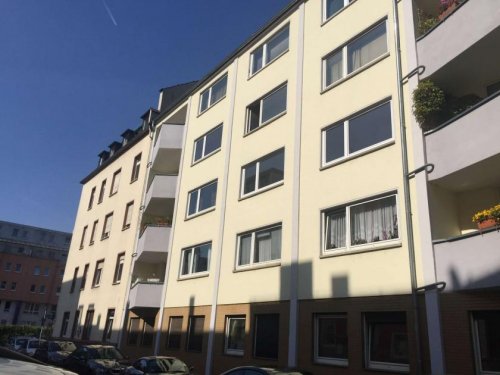 Frankfurt am Main Immobilien WRS Immobilien - 2 Zimmer Wohnung im Herzen des Ostend von Frankfurt - ruhige Anliegerstrasse Wohnung mieten