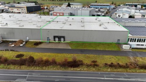 Elsenfeld DIETZ: 2554 m² große Lager- und Produktionshalle - 2 Rolltore auf 4500 m² Grundstück Gewerbe mieten