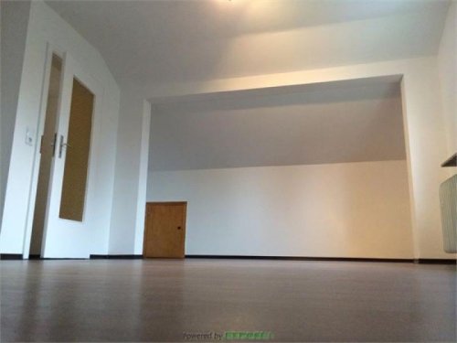 Hattersheim am Main Wohnung Altbau +++ Renovierte 3 Zi. DG Whg. für Pärchen oder Singles!!! Wohnung mieten