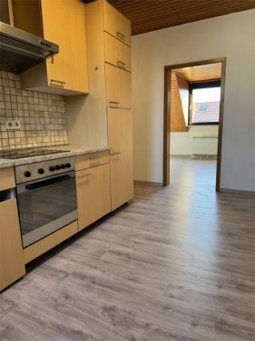 Mannheim Immobilien Inserate +++ LU.-FRIESENHEIM! RUHIGE LAGE, NÄHE BASF! TOP RENOVIERTE 2 ZIMMERWOHNUNG MIT EINBAUKÜCHE ZU VERMI Wohnung mieten