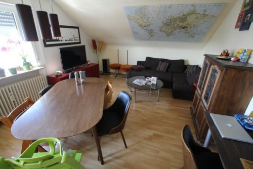 Neulußheim Inserate von Wohnungen 77 m² 3 Zimmer Dachgeschosswohnung in Neulußheim zu vermieten. Wohnung mieten