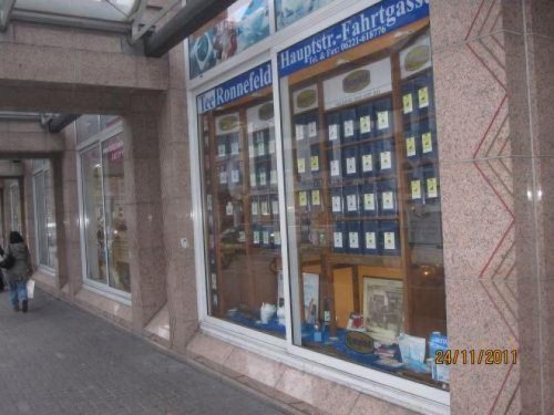 Heidelberg Provisionsfrei Heidelberg-Bismarckplatz: Großes Schaufenster mit tausenden Passanten Gewerbe mieten