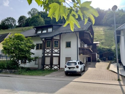 Münstertal/Schwarzwald Immobilien Gemütliche Wohnung in idylischer Lage mit zusätzlichem Arbeitszimmer Wohnung mieten
