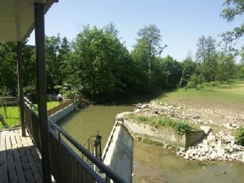 Langenzenn Gewerbe FÜ-Langenzenn: 2-Zi-Büroeinheit, vielseitig nutzbar, (EG/1.OG) im Grünen, Terrasse, Stellplätze Gewerbe mieten