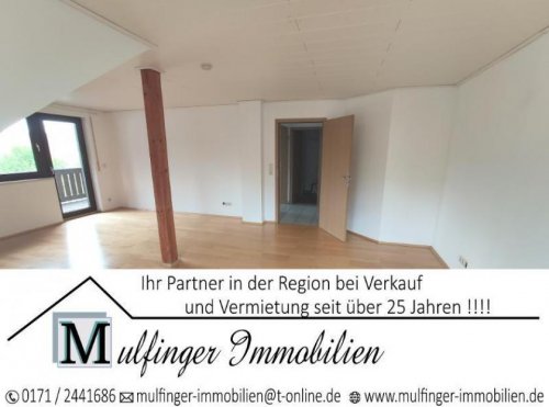 Gremsdorf Wohnungen 4 Zi. DG Wohnung mit 2 Balkonen, Gartenanteil und Garage Wohnung mieten