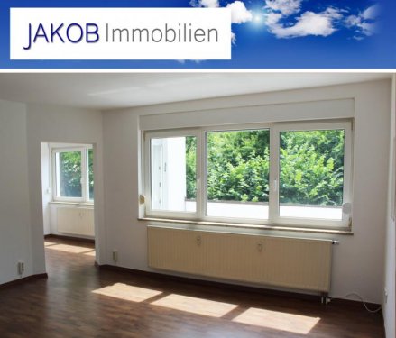 Kulmbach Mietwohnungen Seniorengerechte 
3-Zimmer-EG -Wohnung 
mit Einbauküche und Balkon Wohnung mieten