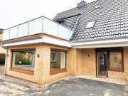 Heide Ihr neues Zuhause oder Gewerbestandort: Stilvoll modernisiertes Einfamilienhaus mit vielen Extras Haus 