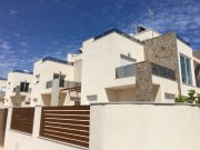 Nähe Torrevieja und La Mata Villen mit Meerblick und wenige Meter zum Strand Haus kaufen