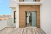 Torrevieja ***Komfortable Villen mit 3 Schlafzimmern, Dachterrasse, Garage und Privatpool*** Haus kaufen