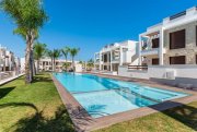 Torrevieja Sehr schöne Obergeschoss-Wohnungen mit 2 Schlafzimmern, 2 Badezimmern, Dachterrasse und 2 Gemeinschaftspool Wohnung kaufen