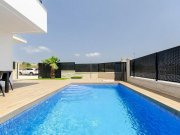 Los Montesinos Moderne Neubau-Pool-Villa in kleiner Wohnanlage am Vistabella Golf-Resort Haus kaufen