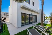 Dehesa de Campoamor Schöne schlüsselfertige Villa, komplett möbliert, alles inklusive Haus kaufen