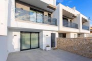 Torre de la Horadada In Spanien. Villa direkt am Meer mit Infinity-Pool und Meerblick. Schlüssel bereit Haus kaufen