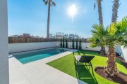 La Marina Wunderschöne 4-Zimmer-Villen mit Privatpool nur 500 m vom kilometerlangen Sandstrand Haus kaufen
