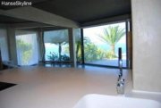 Benidorm Luxury villa located at the top of Benidorm. Haus kaufen